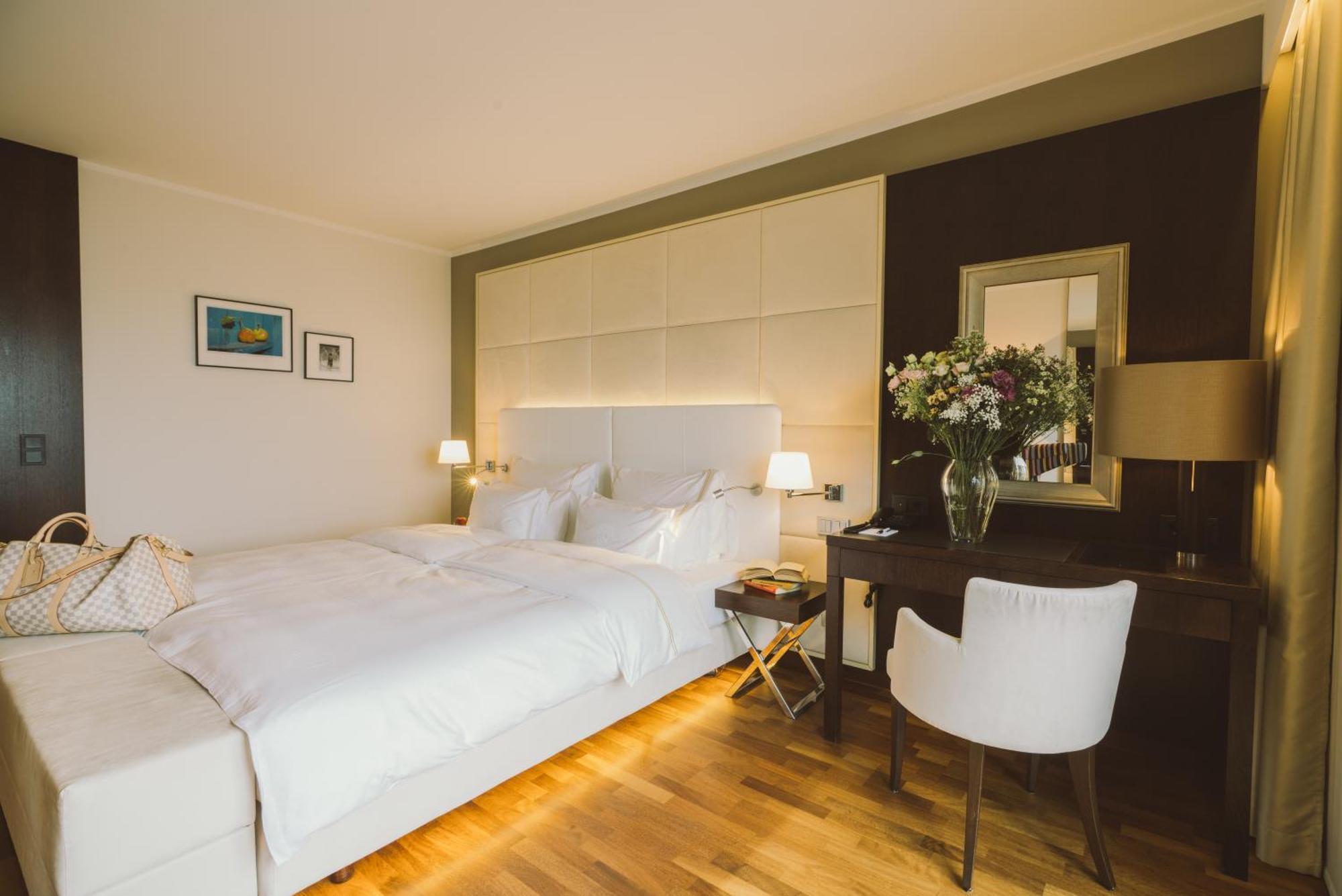 Adults Only Hotel Reiters Supreme Бад Татцмансдорф Екстериор снимка